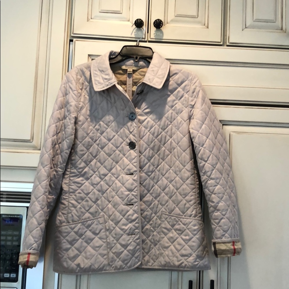 Burberry Brit authentic quilted stone medium